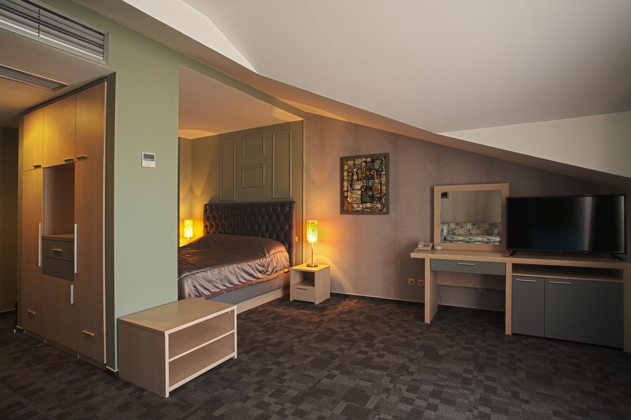 Romantique Veles Hotel Eksteriør bilde
