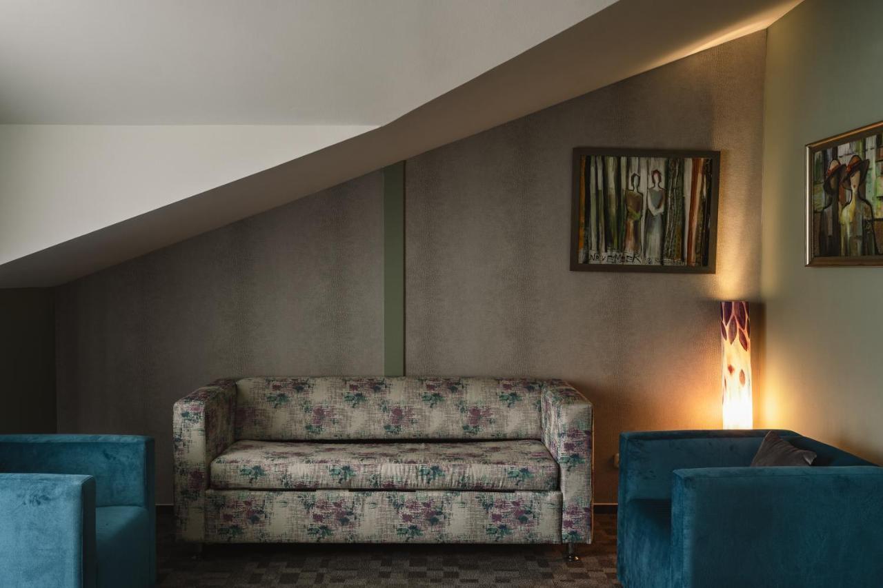 Romantique Veles Hotel Eksteriør bilde