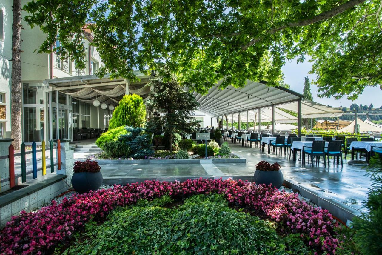 Romantique Veles Hotel Eksteriør bilde